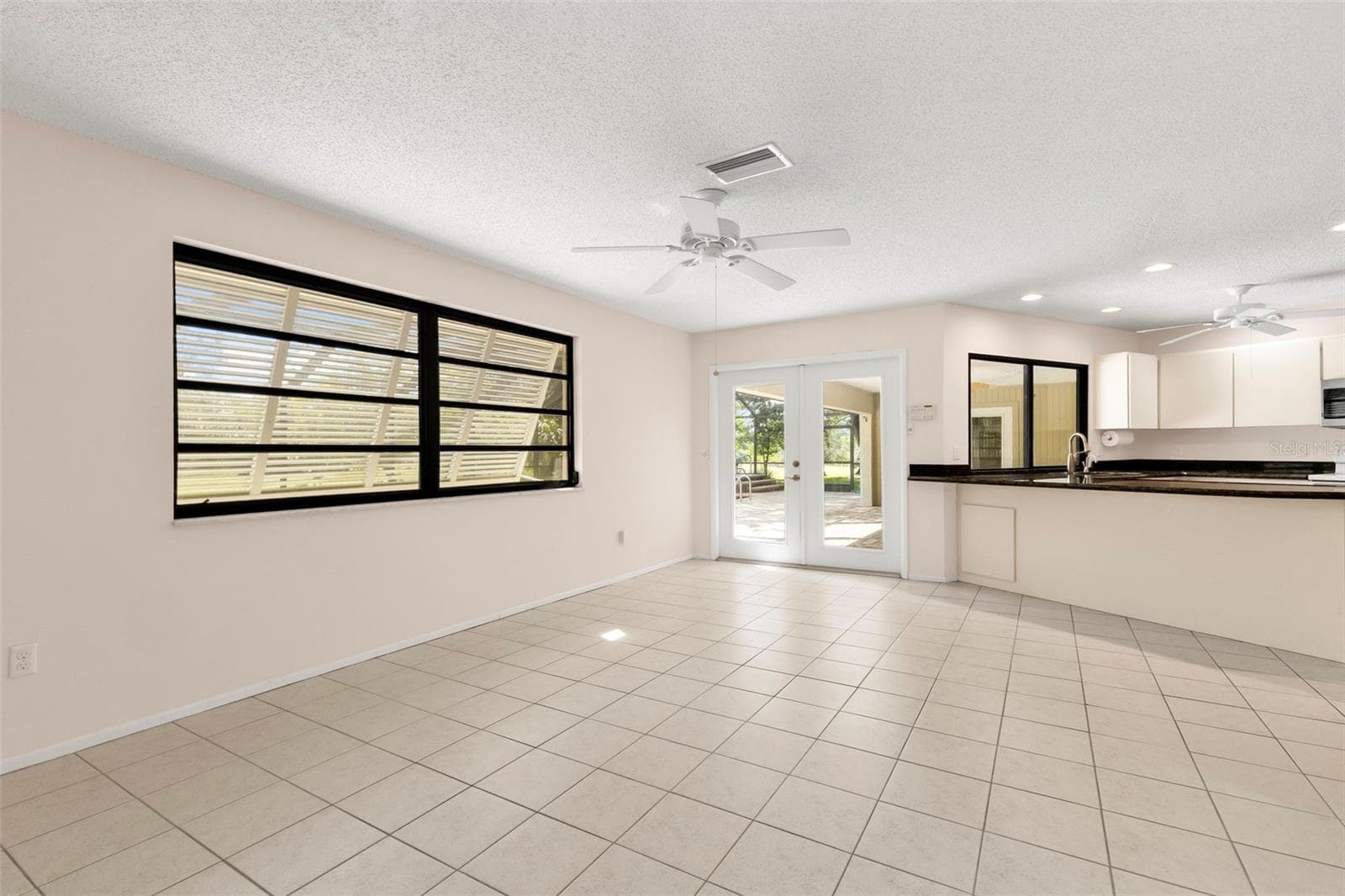 Single Family Residence at 26212 MADRAS CT, PUNTA GORDA, photo 37 of 61