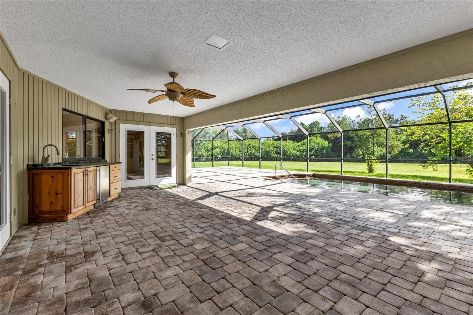 Single Family Residence at 26212 MADRAS CT, PUNTA GORDA, photo 47 of 61