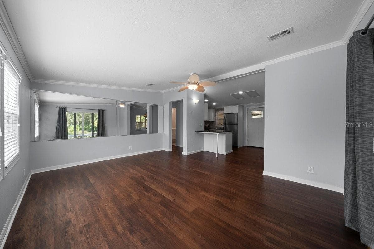 Manufactured Home at 15346 CARROLLS CT, TAVARES, photo 17 of 47