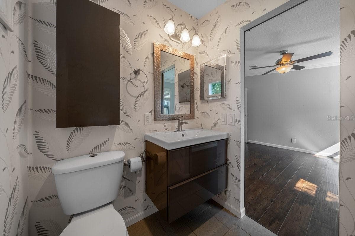 Manufactured Home at 15346 CARROLLS CT, TAVARES, photo 23 of 47