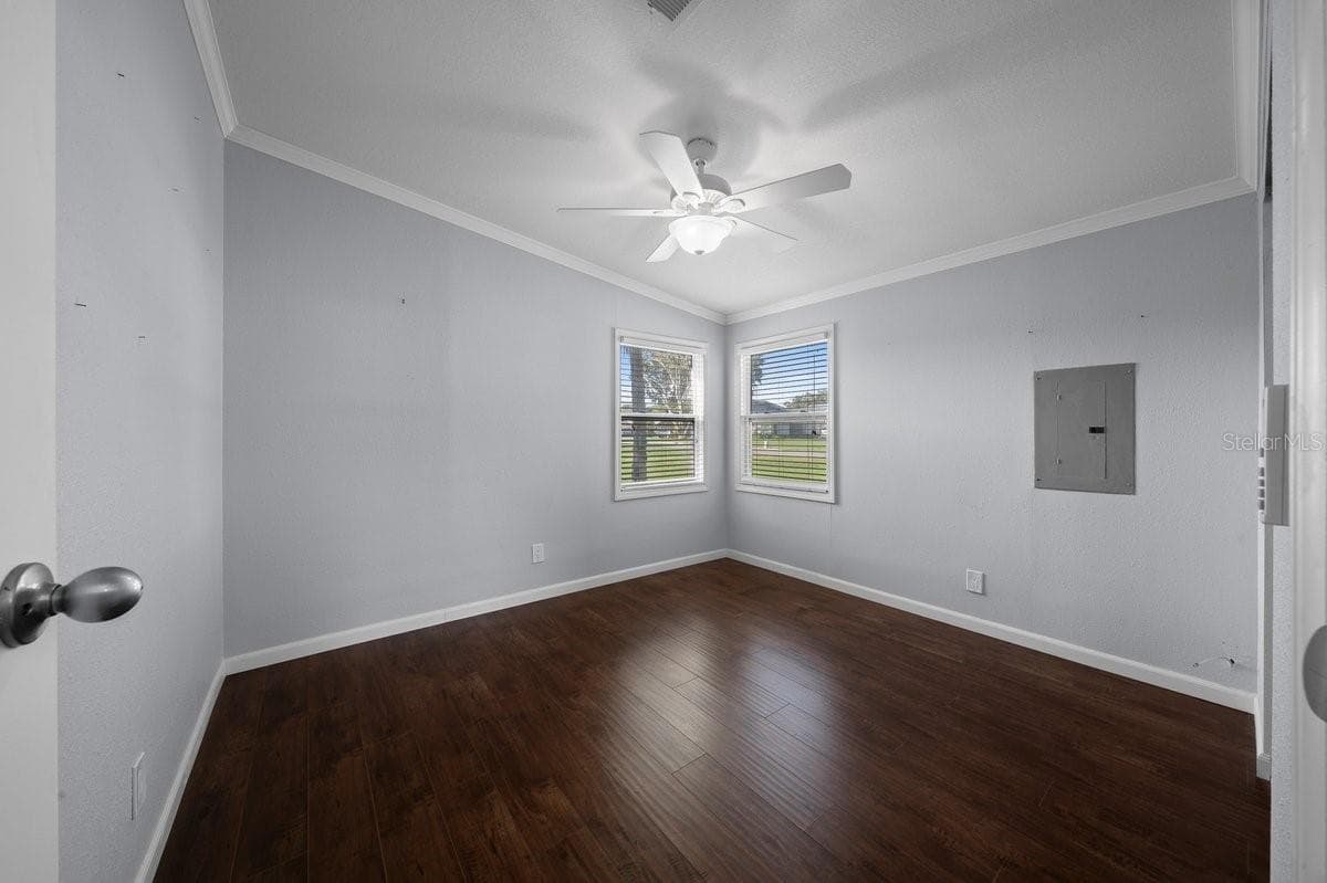 Manufactured Home at 15346 CARROLLS CT, TAVARES, photo 28 of 47