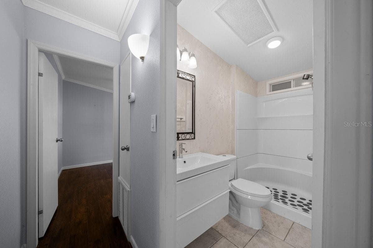 Manufactured Home at 15346 CARROLLS CT, TAVARES, photo 31 of 47