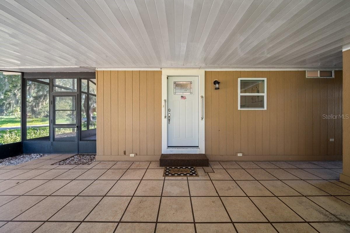 Manufactured Home at 15346 CARROLLS CT, TAVARES, photo 42 of 47