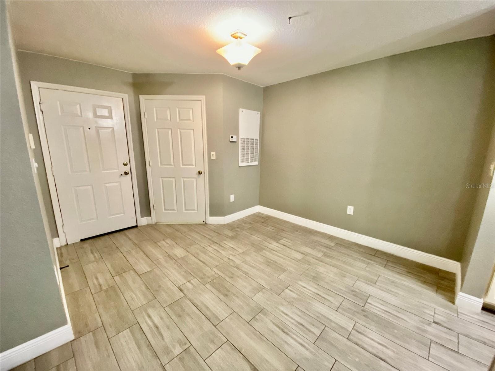 Condominium at 5447 VINELAND RD #1103, ORLANDO, photo 9 of 26