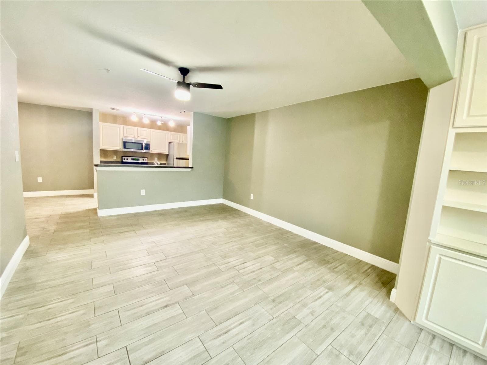 Condominium at 5447 VINELAND RD #1103, ORLANDO, photo 12 of 26