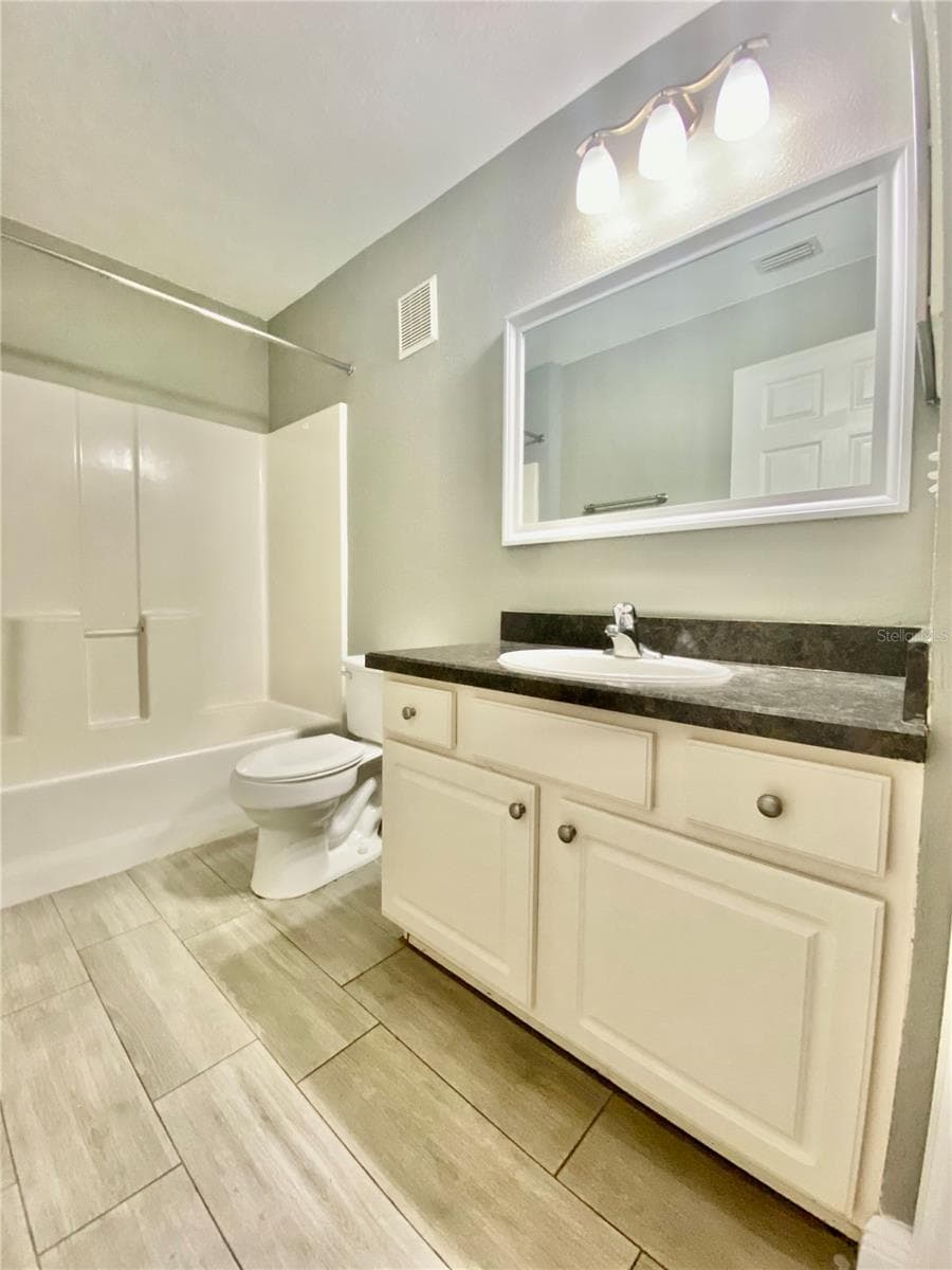 Condominium at 5447 VINELAND RD #1103, ORLANDO, photo 17 of 26