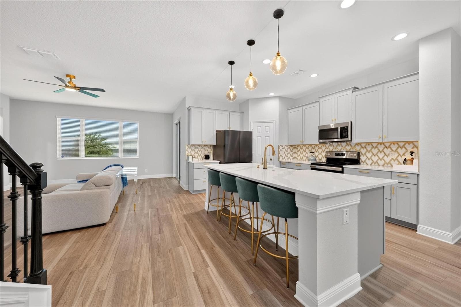 Single Family Residence at 14427 CRESTAVISTA AVE, CLERMONT, photo 12 of 73