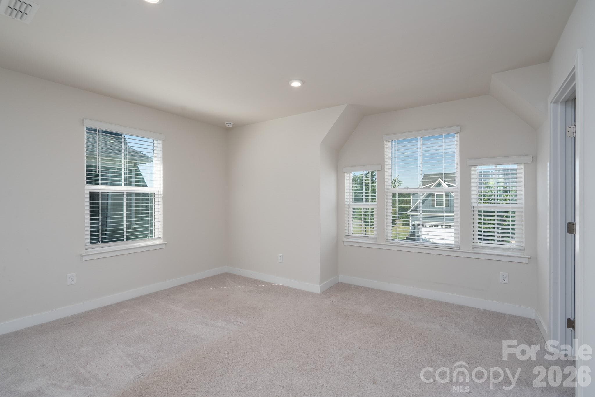 Townhouse at 712 Hazel Way, Denver, photo 10 of 17