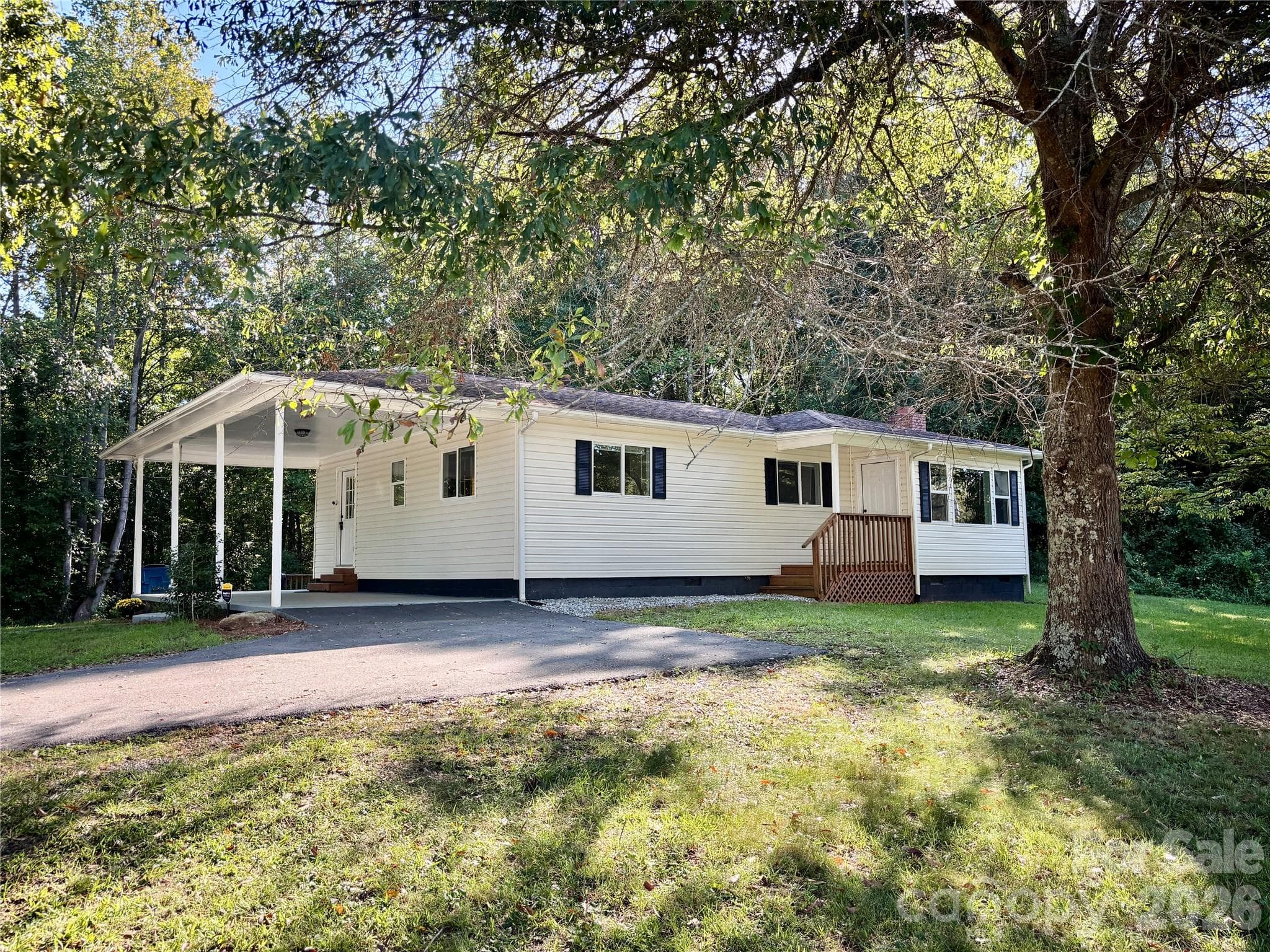 6622 Mountain Grove Road