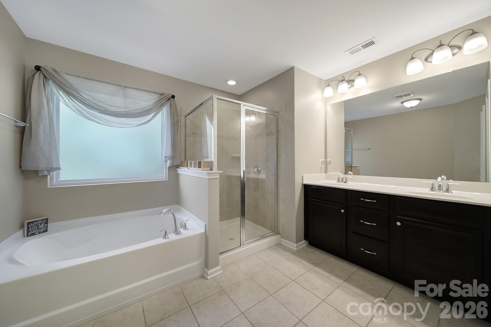 Primary Bedroom Bathroom - 7021 Woodsbay Lane, Rock Hill