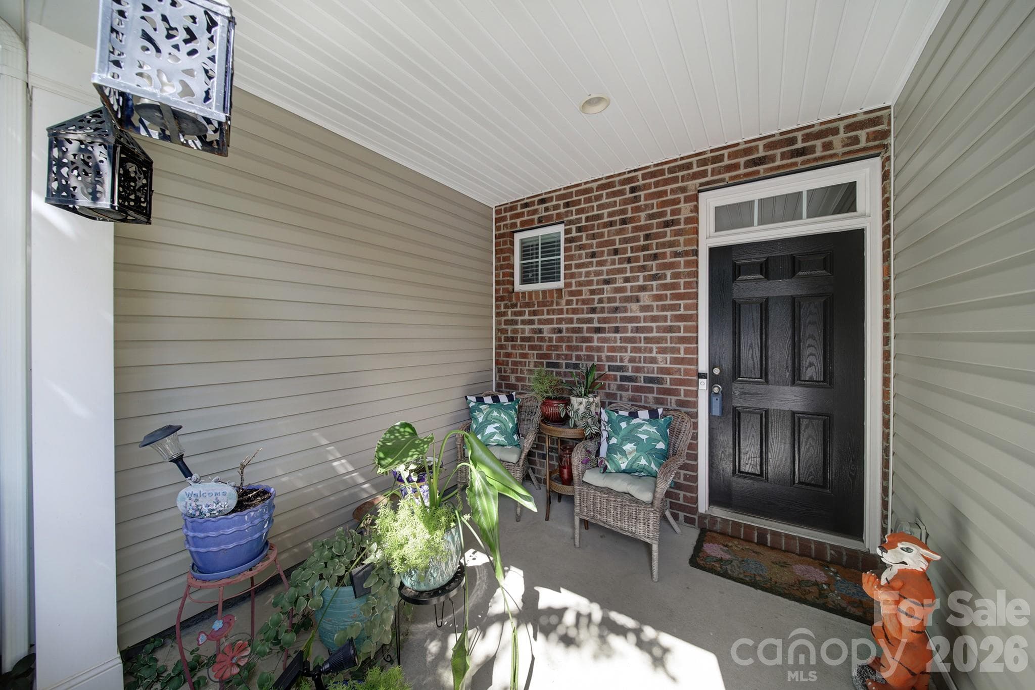Front Covered Porch - 7021 Woodsbay Lane, Rock Hill