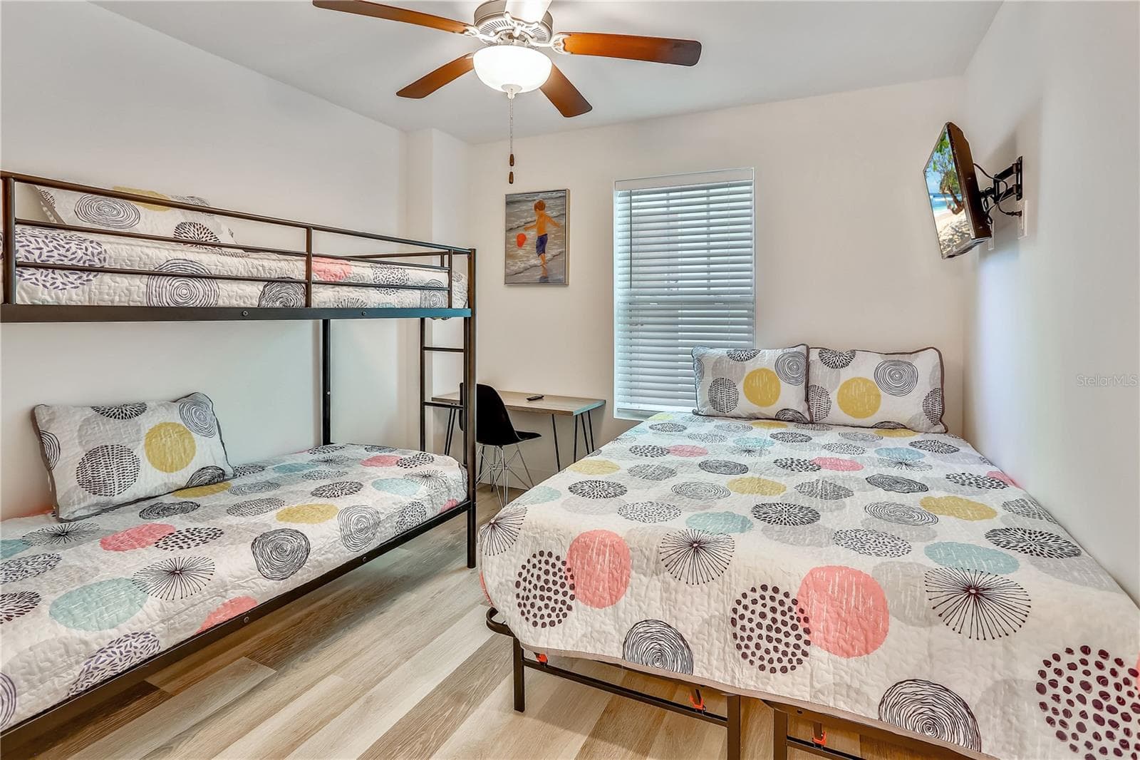 Condominium at 15305 1ST ST E #305, MADEIRA BEACH, photo 13 of 34