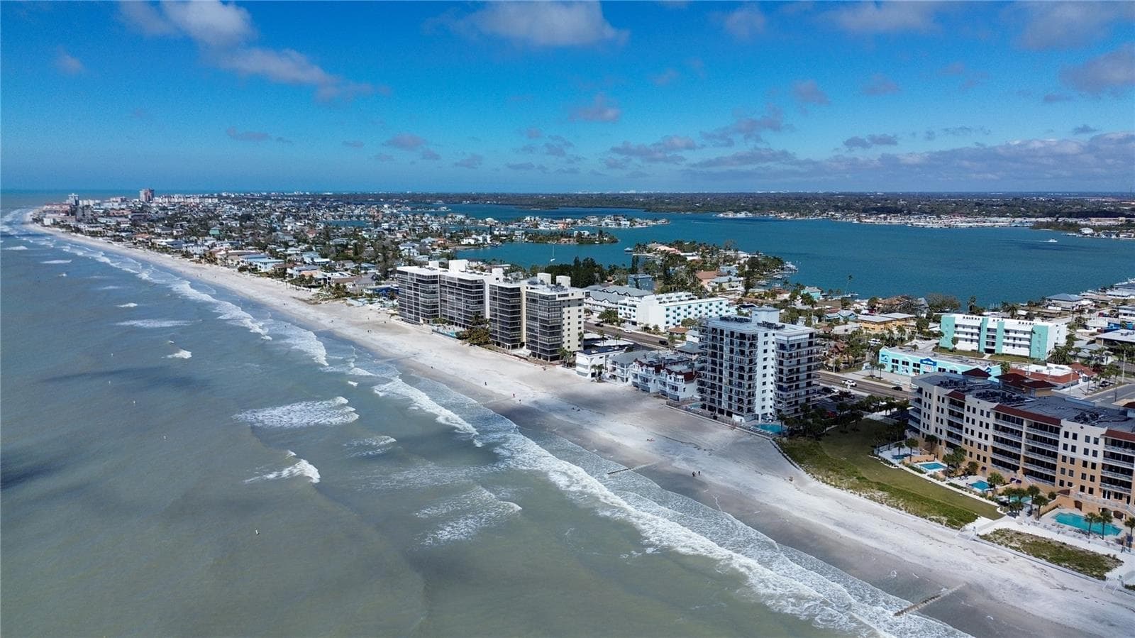 Condominium at 15305 1ST ST E #305, MADEIRA BEACH, photo 32 of 34