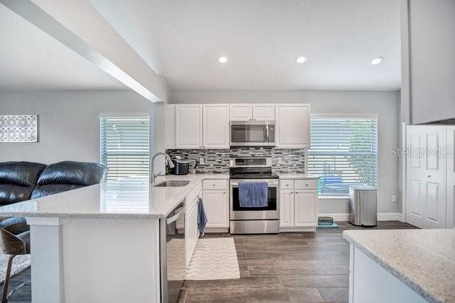 KITCHEN - 650 REGINA LN, LAKE MARY