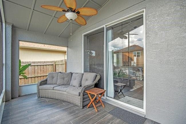 SCREENED IN PORCH - 650 REGINA LN, LAKE MARY