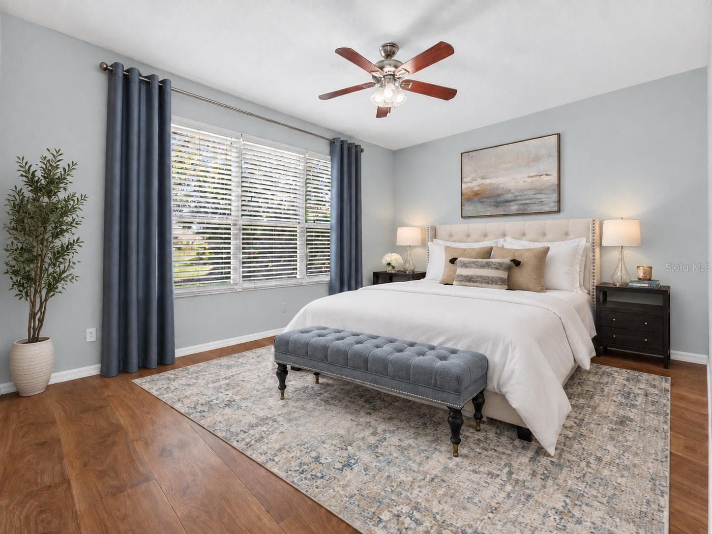 Reality Staged Primary Bedroom - 324 LANGHOLM DR, VENICE