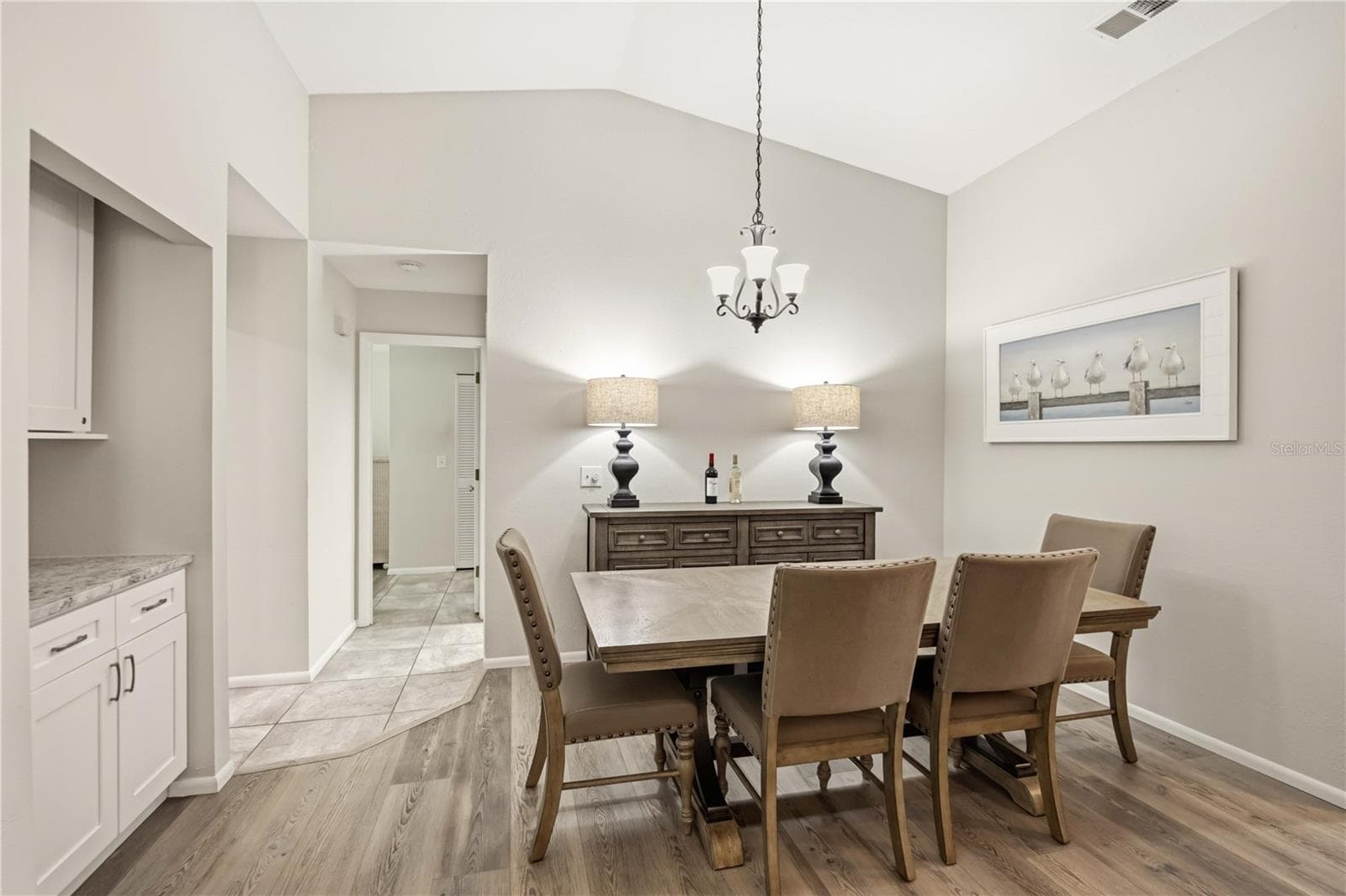 Dining area with built in cabinets, dry bar, buffet - 680 LINDEN DR, ENGLEWOOD