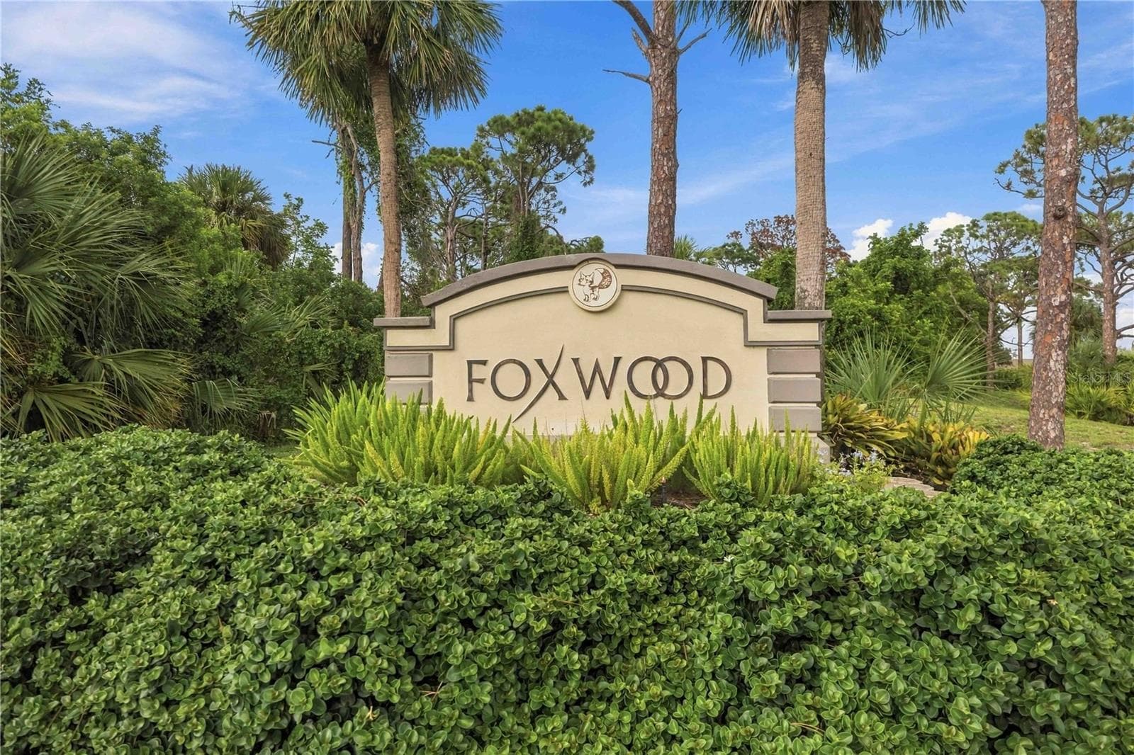 Foxwood Community in Englewood - 680 LINDEN DR, ENGLEWOOD