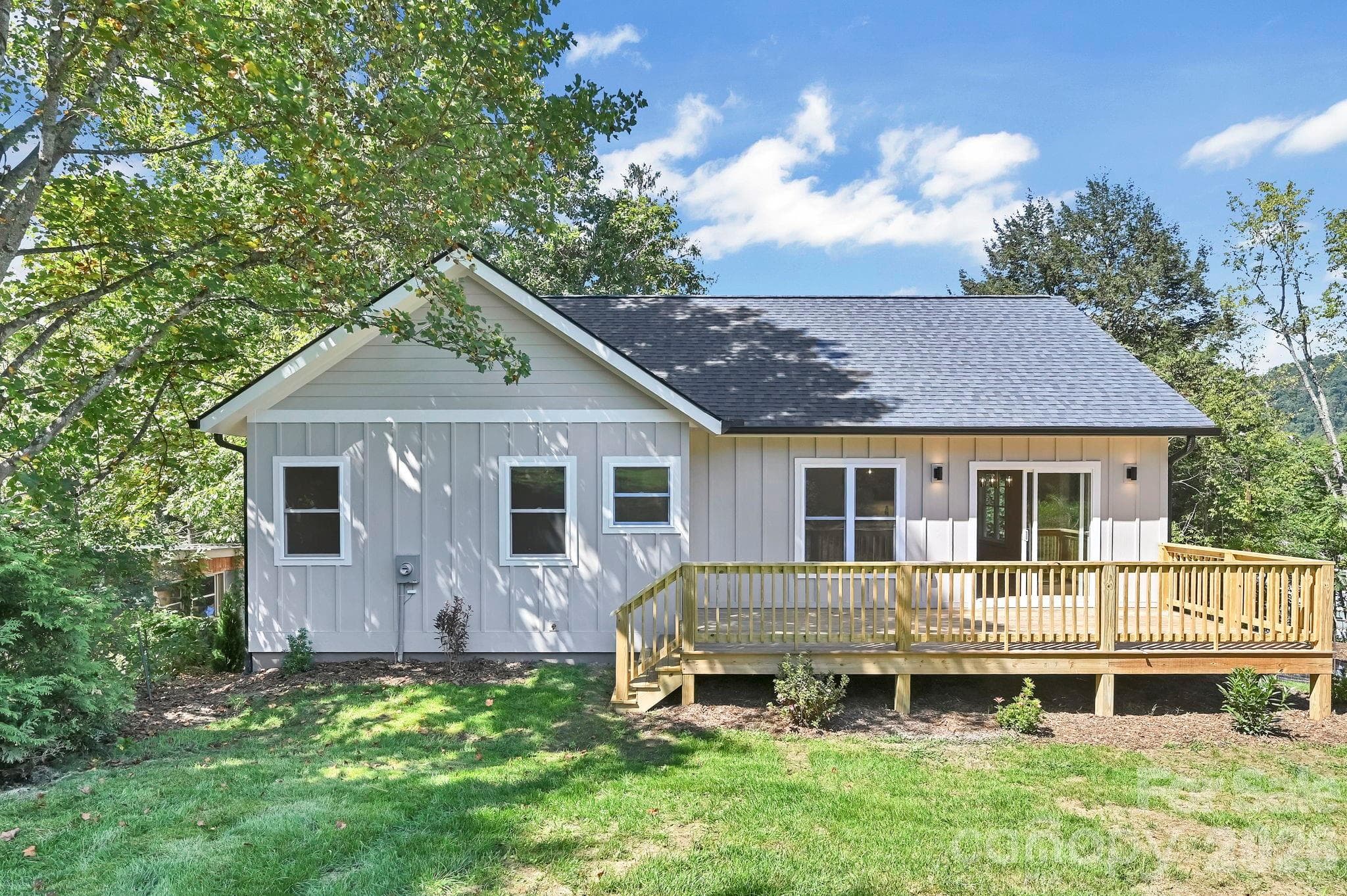 Single Family Residence at 34 Mountain View Road, Asheville, photo 37 of 43