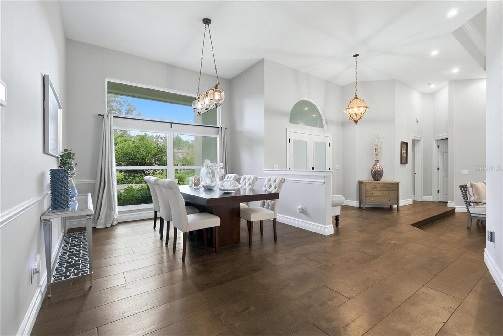 Single Family Residence at 5006 COCO PLUM WAY, SARASOTA, photo 8 of 57