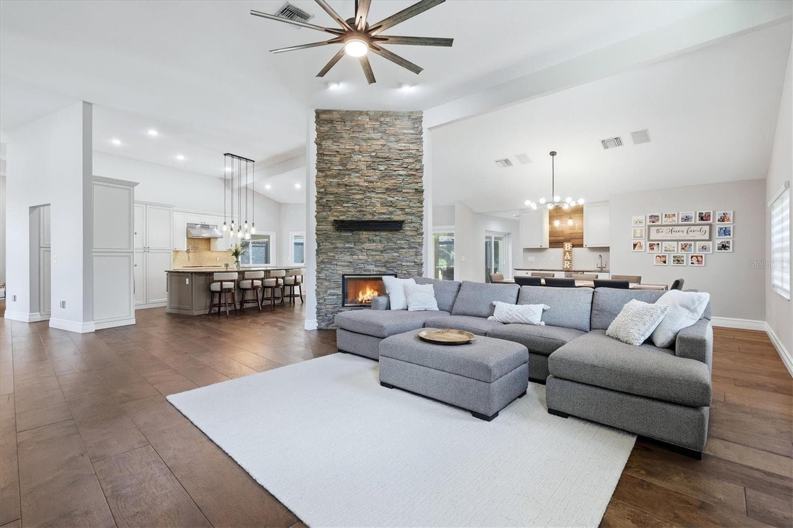 Single Family Residence at 5006 COCO PLUM WAY, SARASOTA, photo 10 of 57