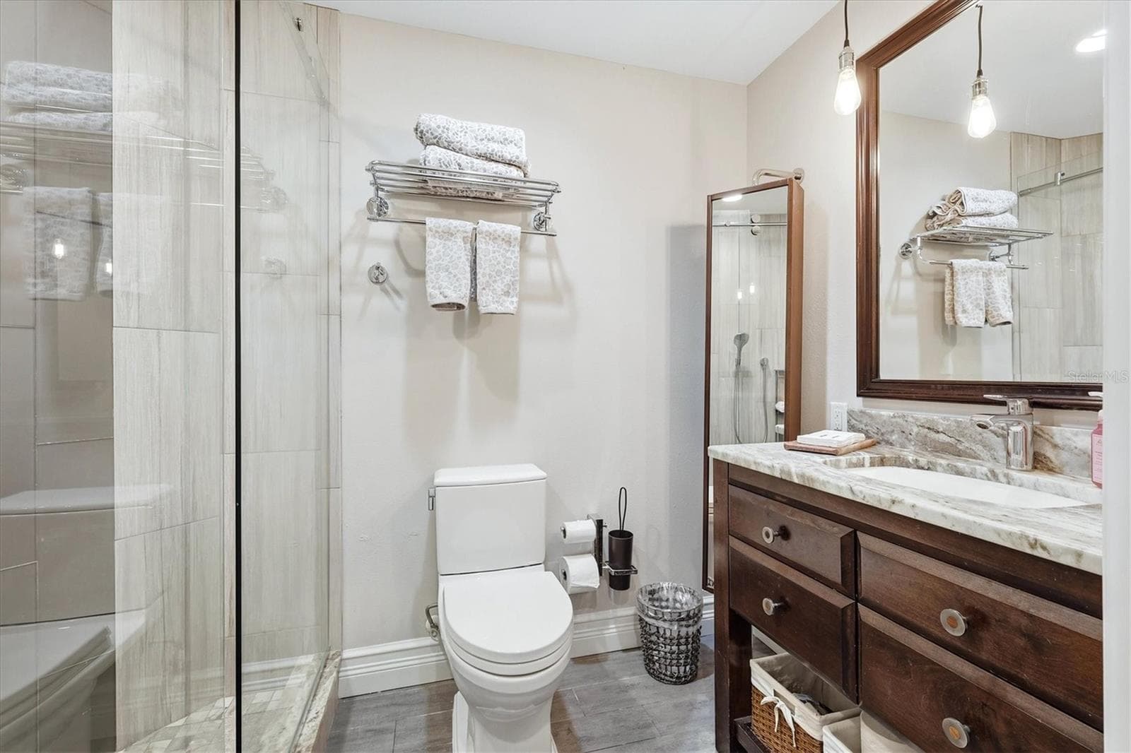 Single Family Residence at 5006 COCO PLUM WAY, SARASOTA, photo 28 of 57