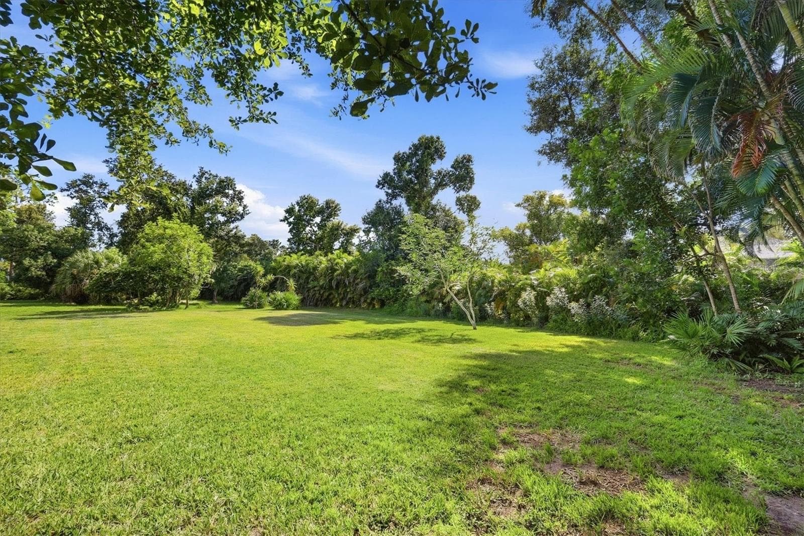 Single Family Residence at 5006 COCO PLUM WAY, SARASOTA, photo 41 of 57