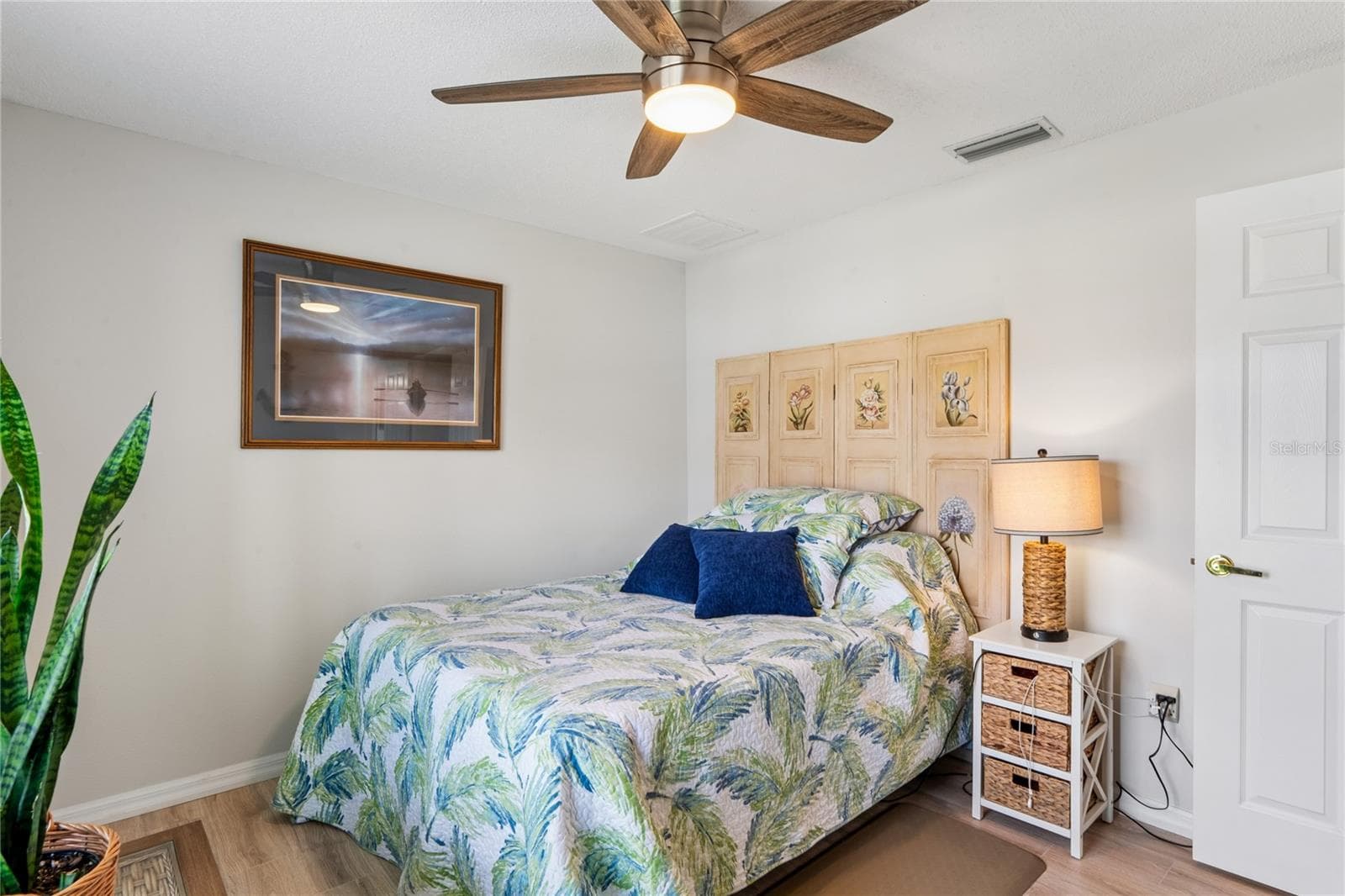 Single Family Residence at 11849 ARANDA CT, HUDSON, photo 31 of 70