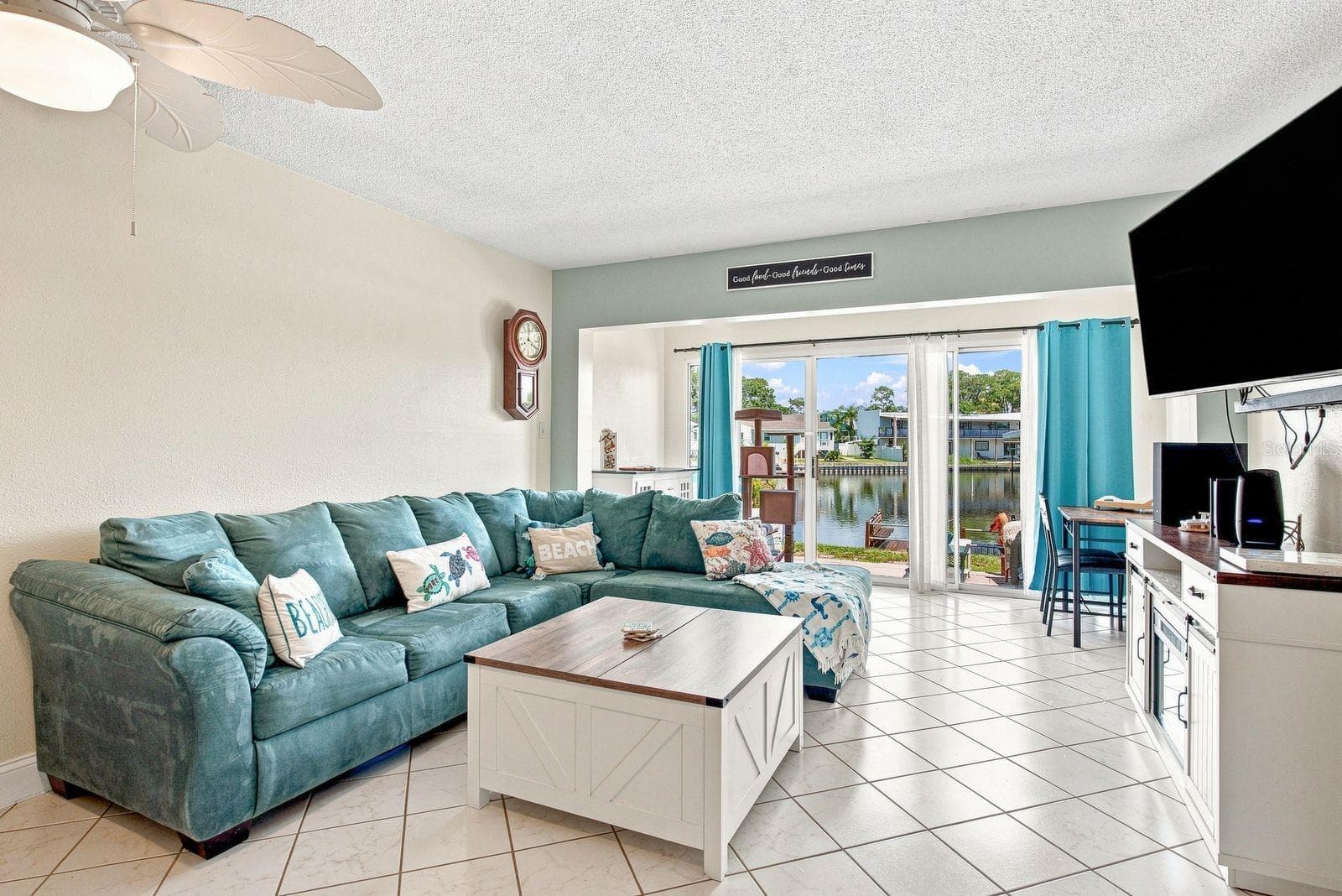 Condominium at 593 WESTWINDS DR #593, PALM HARBOR, photo 3 of 39