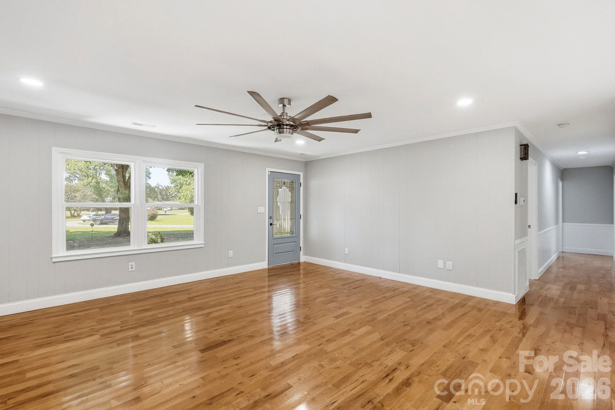 Single Family Residence at 710 Frontier Circle, China Grove, photo 5 of 33