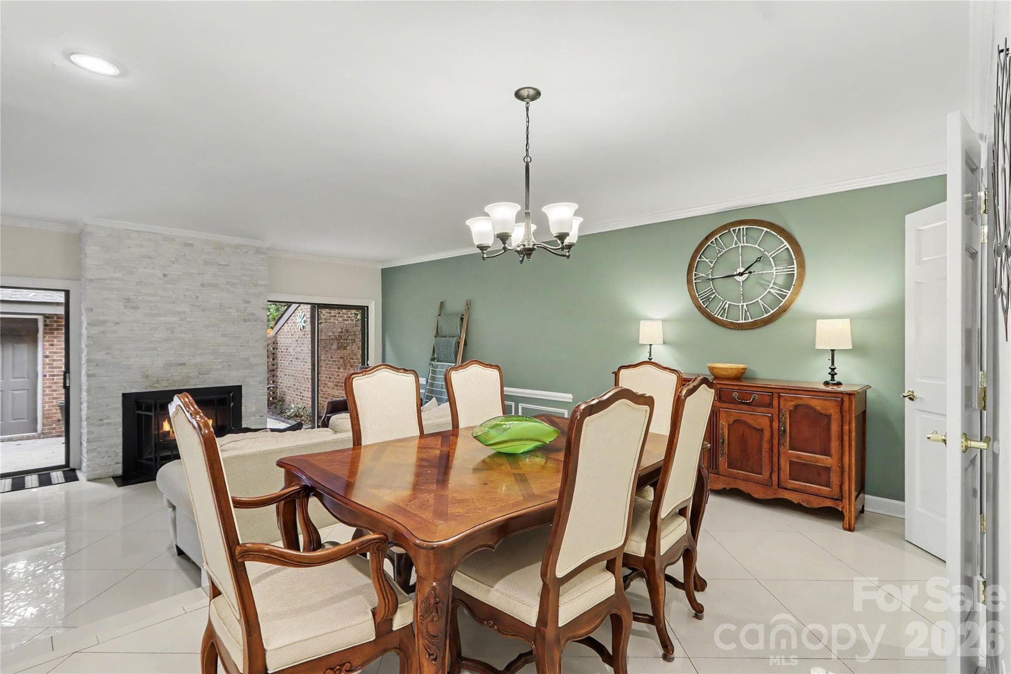 Dinning area - 5811 Sharon Road, Charlotte