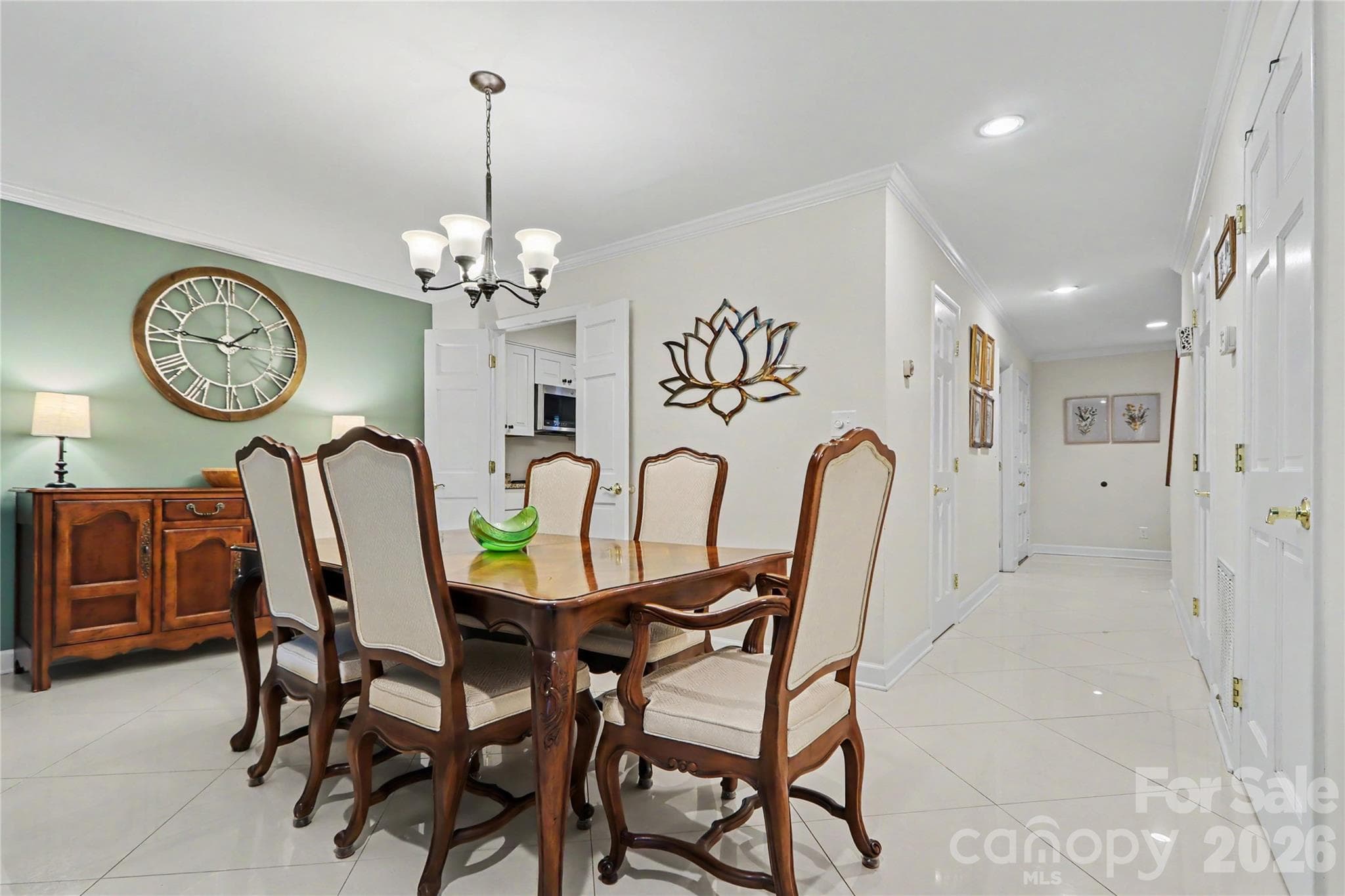 Dinning area - 5811 Sharon Road, Charlotte