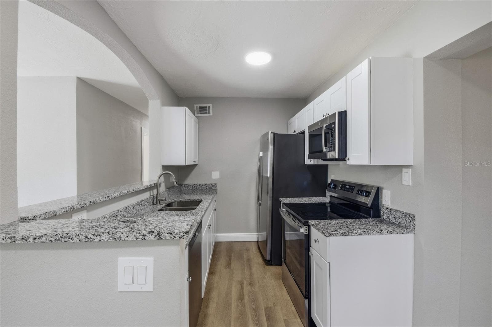 Single Family Residence at 4359 NEPTUNE DR SE, ST PETERSBURG, photo 17 of 49
