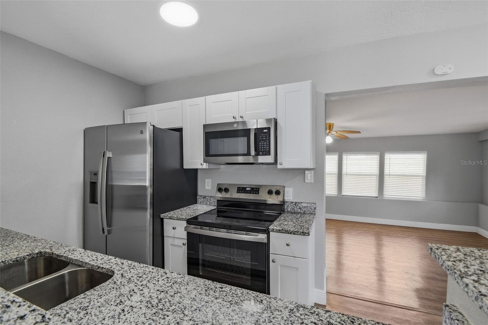 Single Family Residence at 4359 NEPTUNE DR SE, ST PETERSBURG, photo 22 of 49