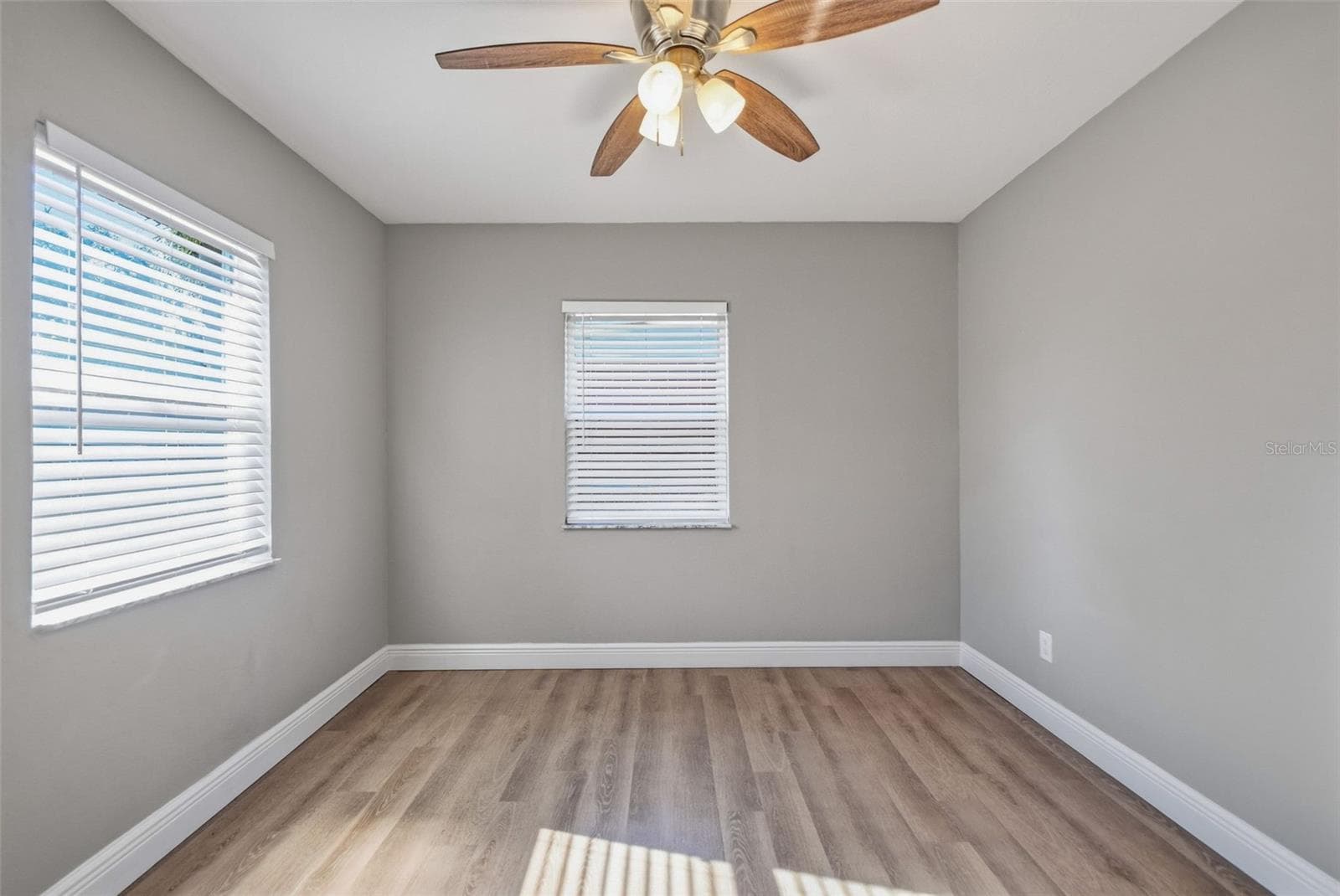 Single Family Residence at 4359 NEPTUNE DR SE, ST PETERSBURG, photo 29 of 49