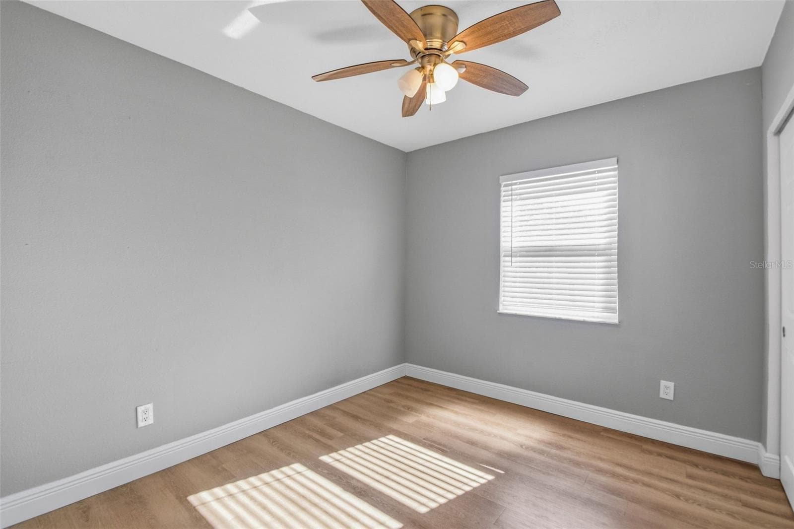 Single Family Residence at 4359 NEPTUNE DR SE, ST PETERSBURG, photo 32 of 49