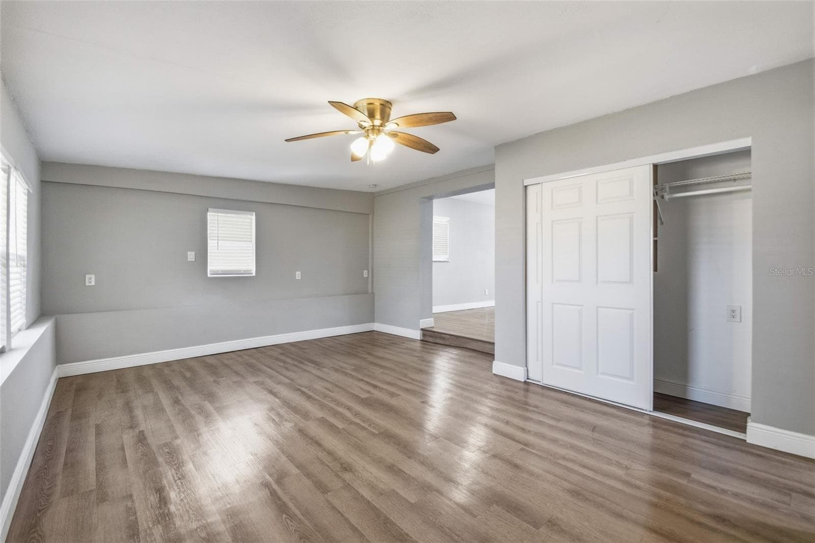 Single Family Residence at 4359 NEPTUNE DR SE, ST PETERSBURG, photo 37 of 49
