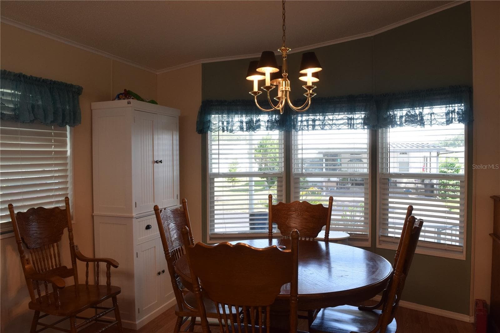 Manufactured Home at 37530 POCO AVE, ZEPHYRHILLS, photo 22 of 40