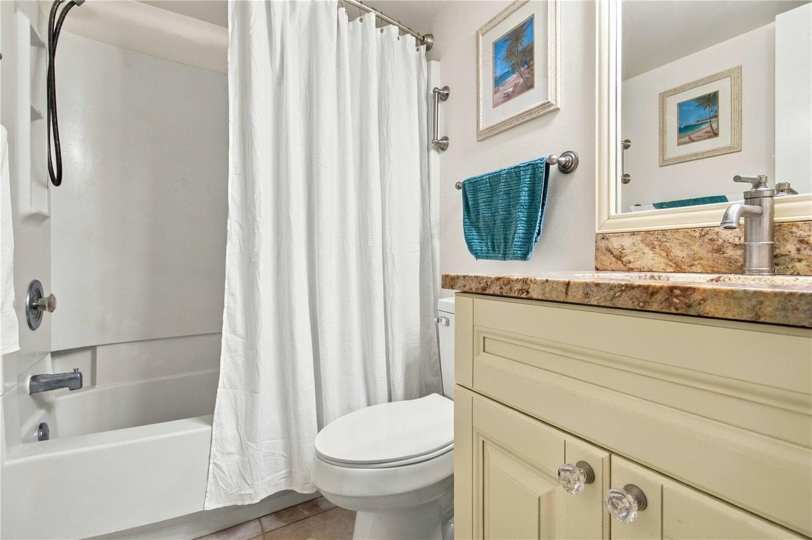 Guest Bath - 7294 CLOISTER DR #23, SARASOTA