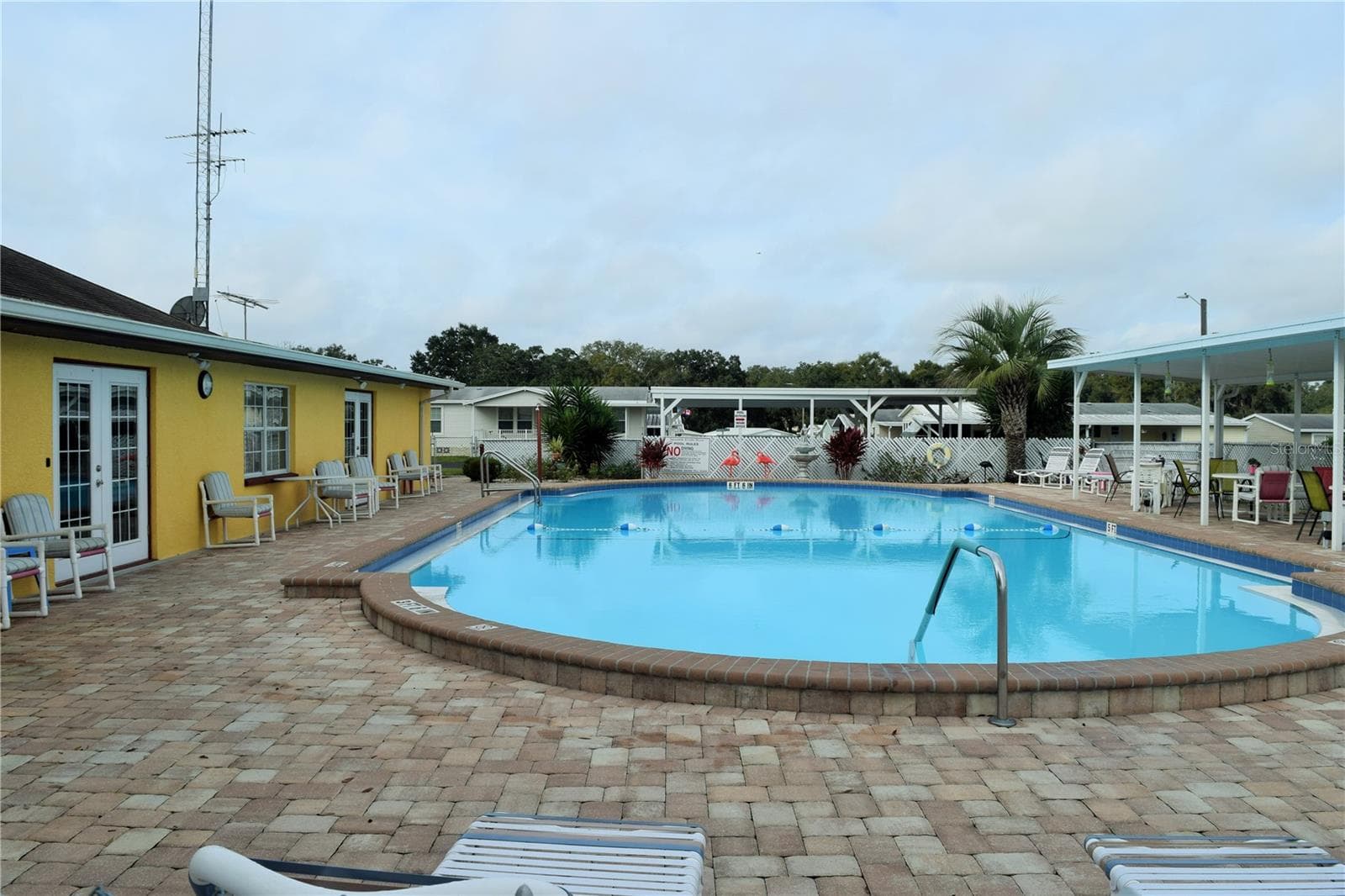Manufactured Home at 37530 POCO AVE, ZEPHYRHILLS, photo 32 of 40