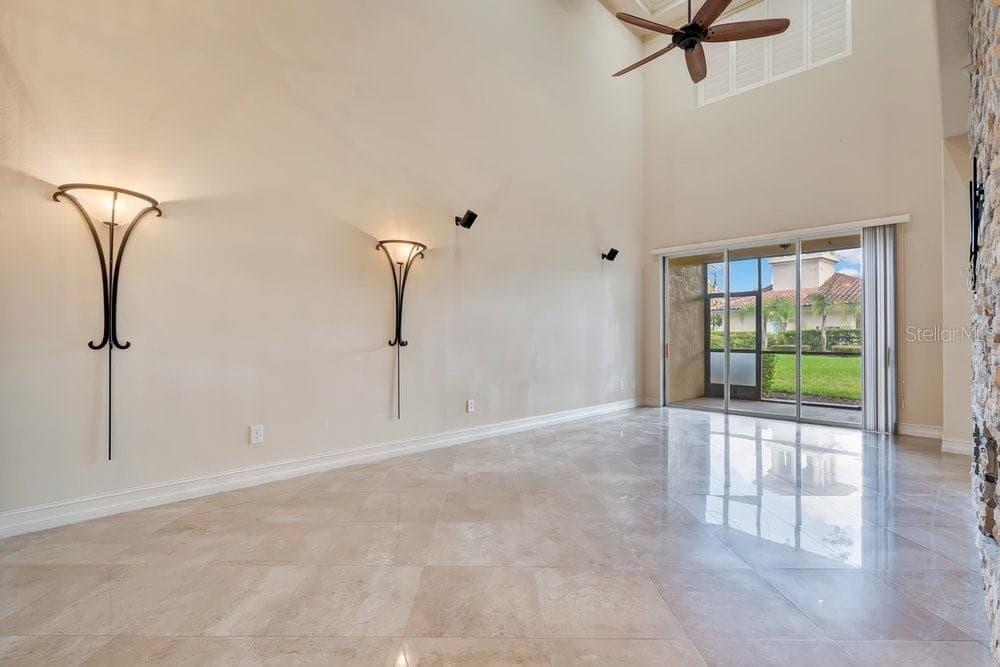Condominium at 8766 THE ESPLANADE #24, ORLANDO, photo 5 of 68