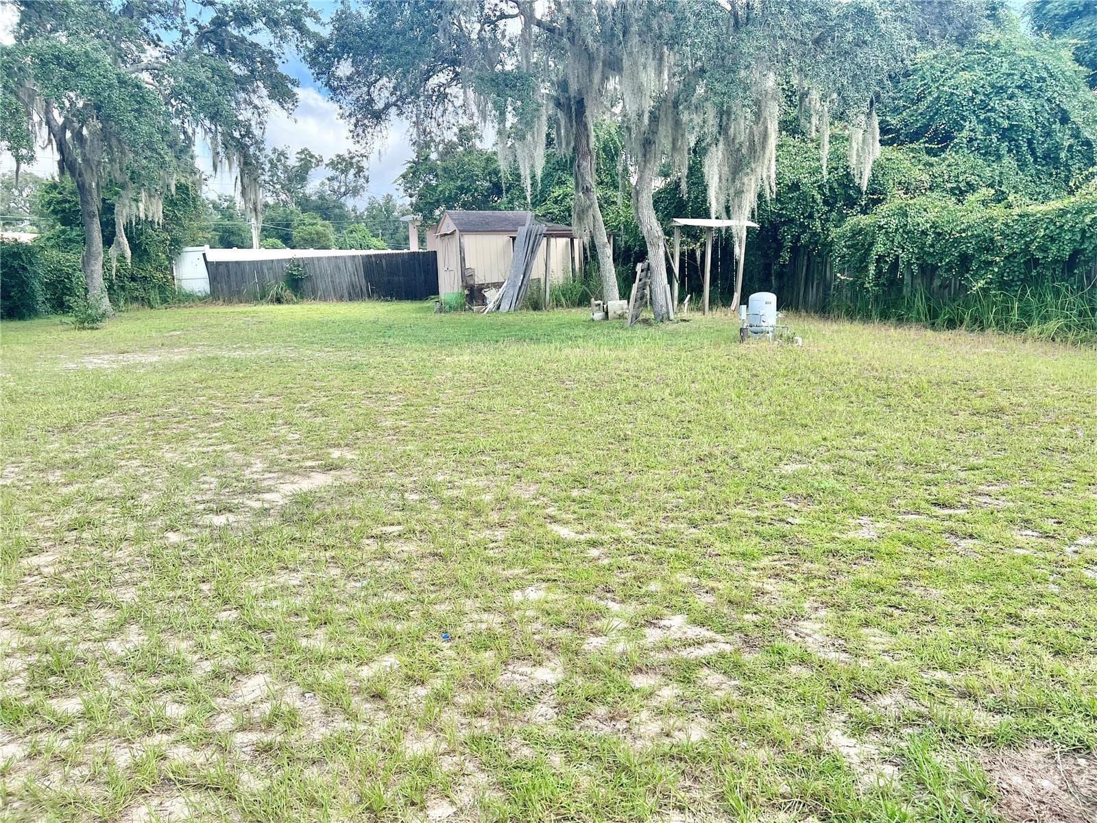 Single Family Residence at 16 OAK PASS LOOP, OCALA, photo 35 of 38