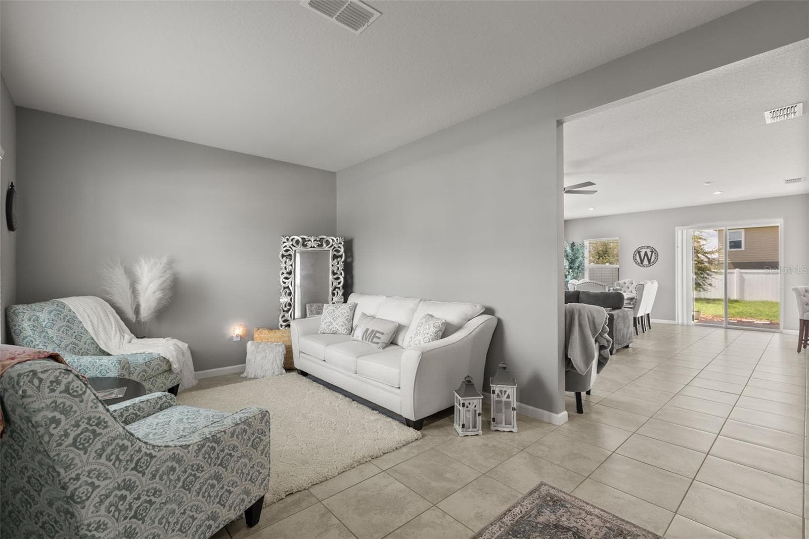 Flex room off foyer (den or study) - 1596 EUCALYPTUS WAY, DAVENPORT