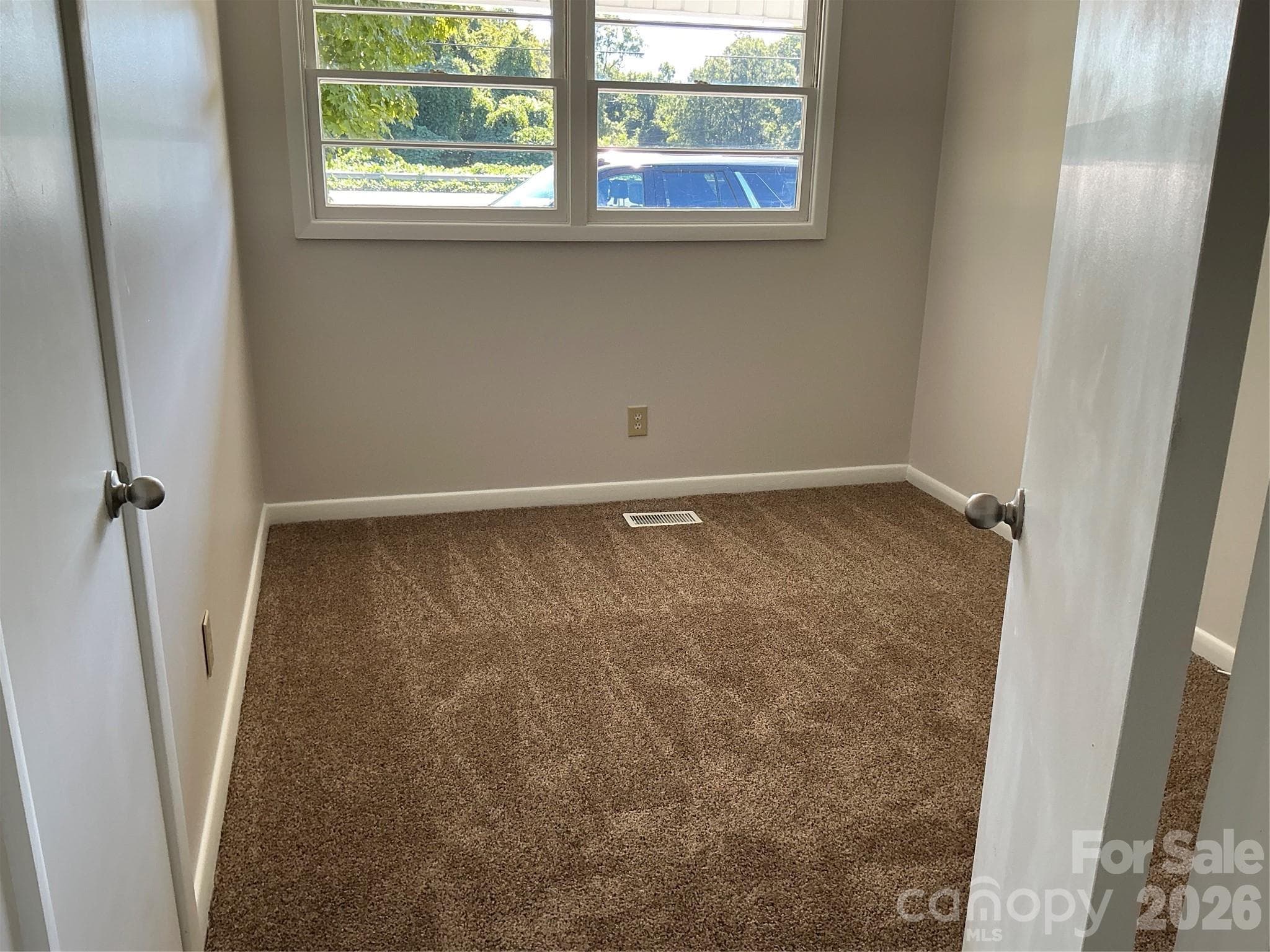 Single Family Residence at 3039 Hands Mill Highway, York, photo 17 of 21