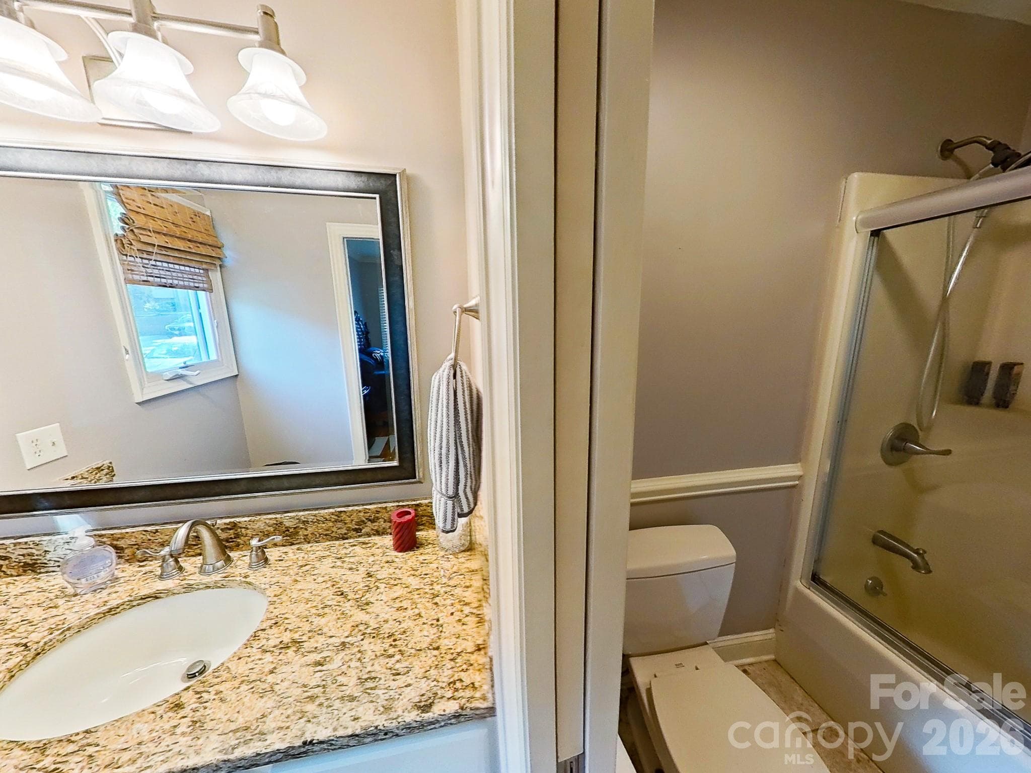 Bedroom Suite #2 Bathroom - 1004 Kenilworth Court NW, Concord