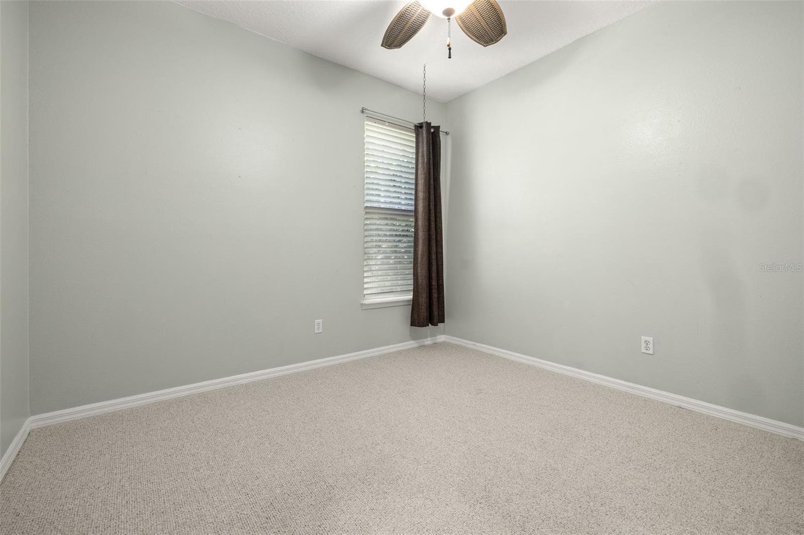 Single Family Residence at 1024 BANKS ROSE ST, CELEBRATION, photo 93 of 127
