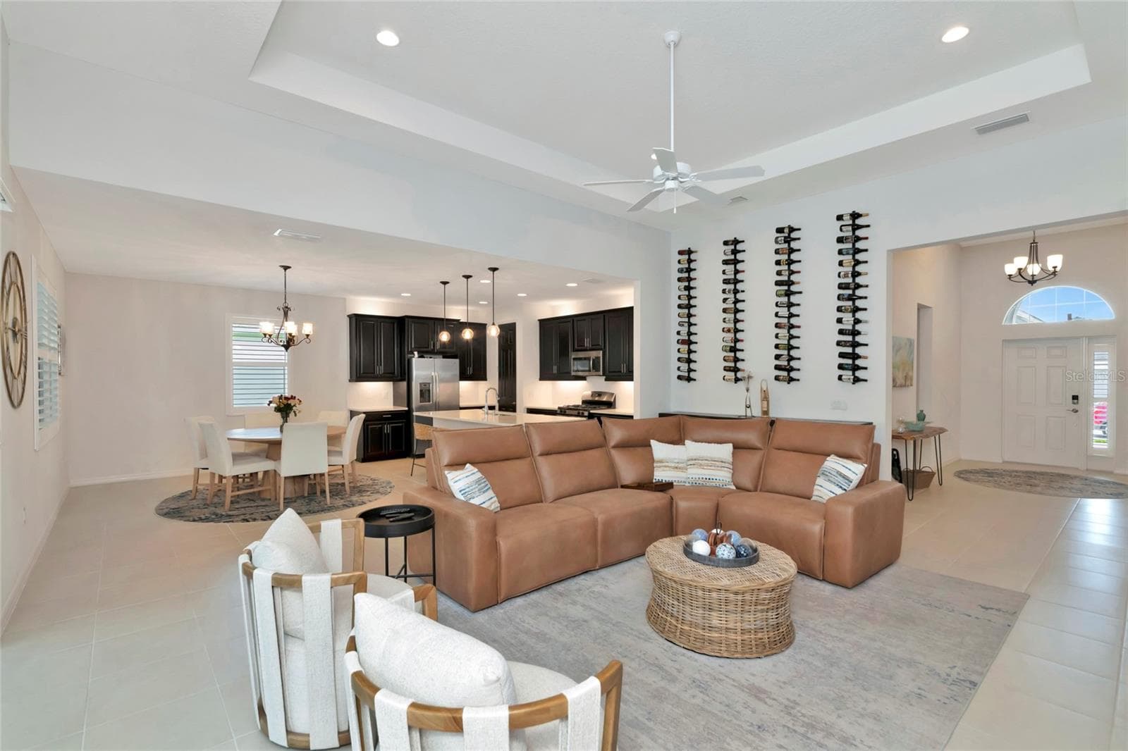 Single Family Residence at 12105 GOLDENROD AVE, BRADENTON, photo 4 of 62