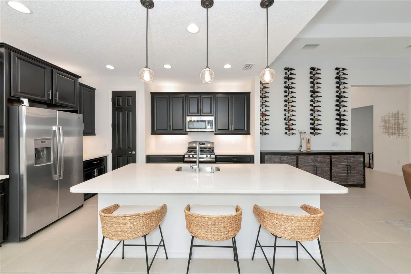 Single Family Residence at 12105 GOLDENROD AVE, BRADENTON, photo 11 of 62