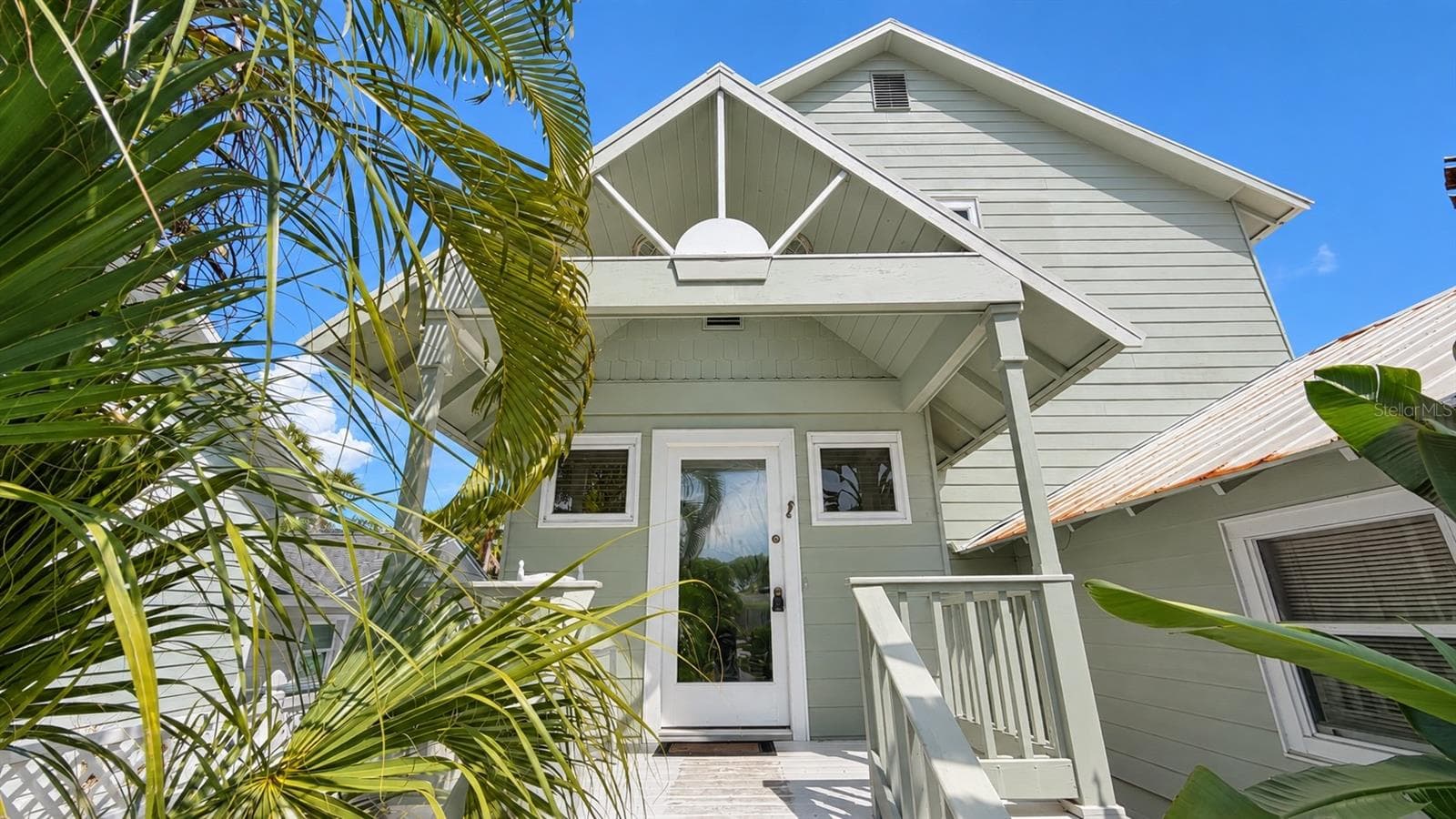 Single Family Residence at 5157 SANDY BEACH AVE, SARASOTA, photo 2 of 22