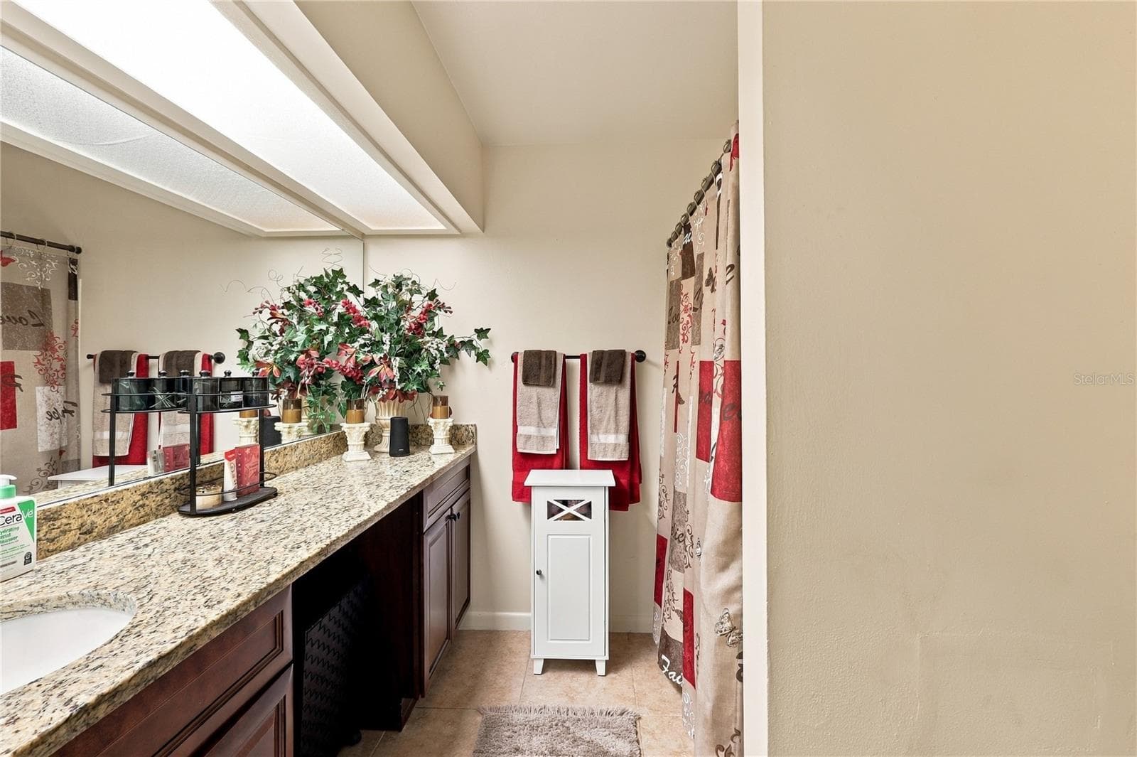 Condominium at 4631 N PINE HILLS RD #110, ORLANDO, photo 29 of 35